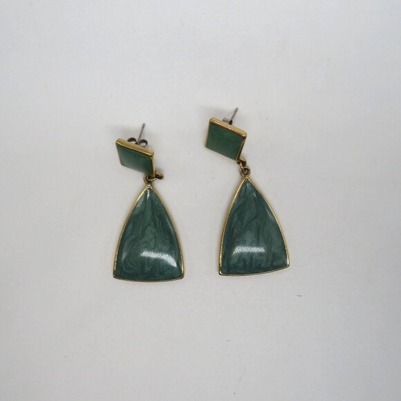 Vintage Trifari Earrings Gold Tone Green Marbled Enamel Triangle Dangle - Picture 2 of 10